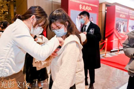 航拍摄影的法规与合规问题：无人机飞行规定与航拍操作规范